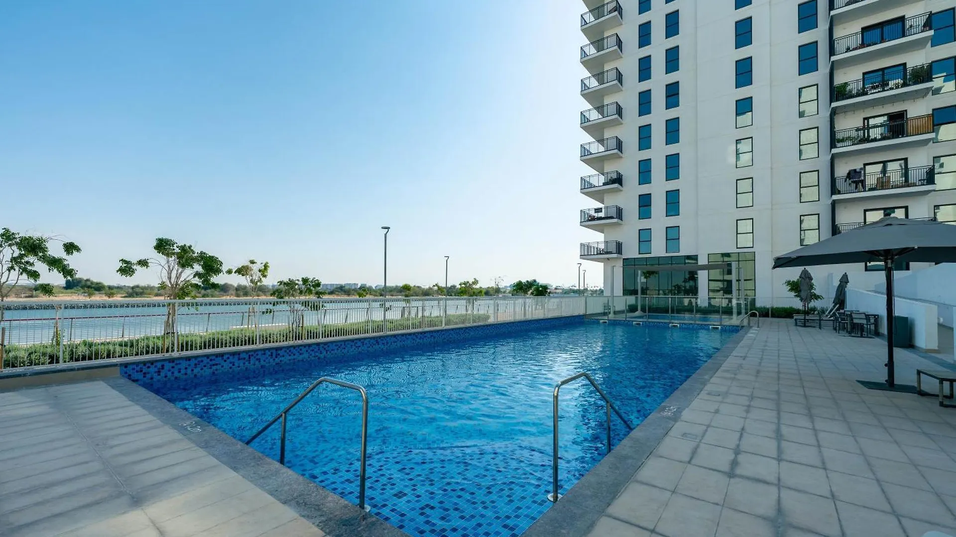 Maison Privee - Charming Retreat With Panoramic Views On Yas Island Abu Dhabi